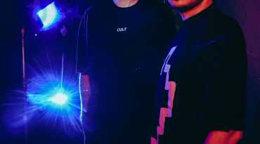 Goom Gum Photo 04.jpg