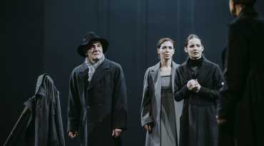 Илья Андреевич Ростов - Сергей Маковецкий Соня - Мария Волкова Наташа - Ксения Трейстер фото - Юлия Губина.jpg