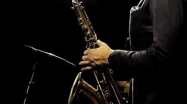 image-30-10-26-04-00-2.jpg